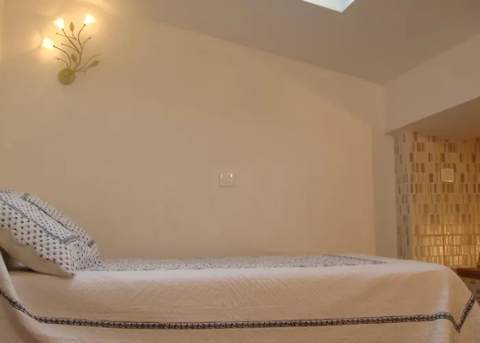 Apartment Cote Barbacane - Parking Prive - 100m Cite Medievale